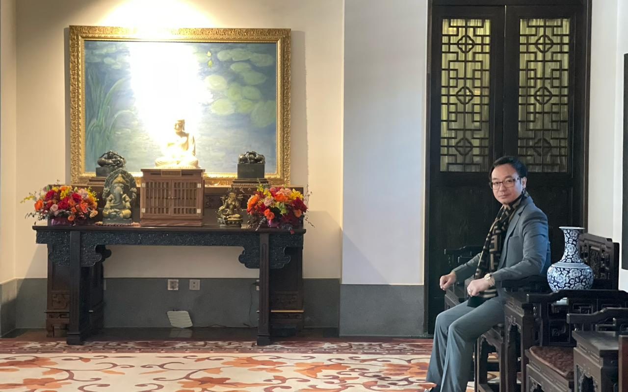 Vietnamese-Canadian Collector Allen Le Nam Unveils One of the World’s Largest Private Royal Antiquities Collections